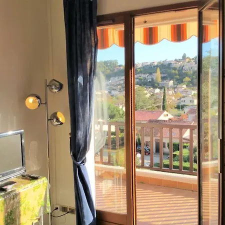 Cap Azur 108 *
